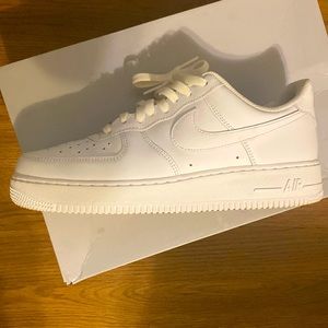 AF1 9.5 White